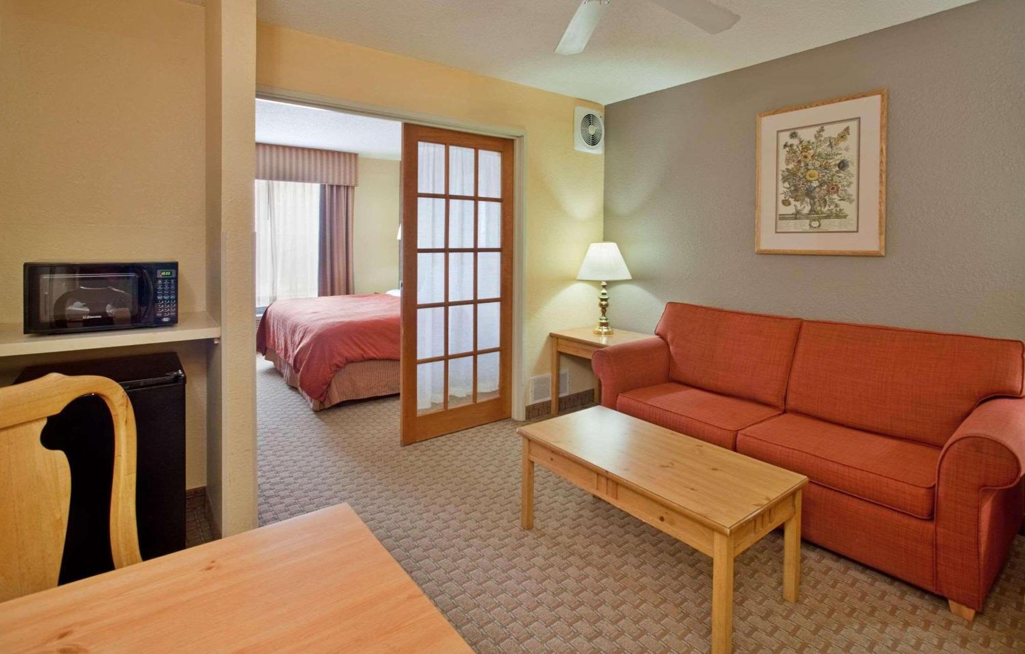 Country Inn & Suites By Radisson, Bloomington-Normal West, Il Buitenkant foto